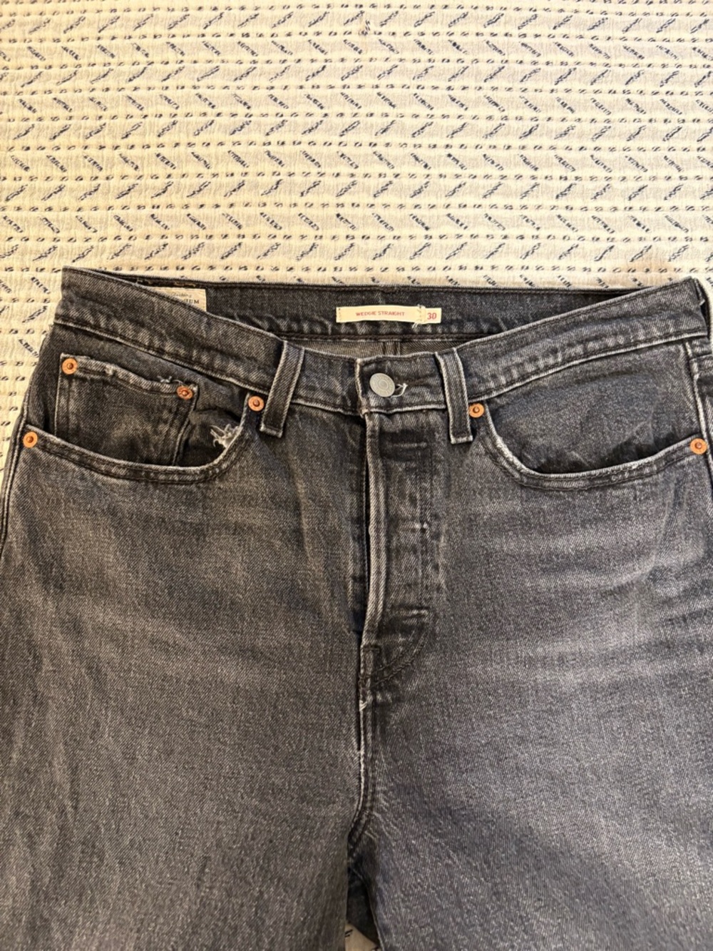 Levi's Black Washed Wedgie Jeans - Picture 3 of 3